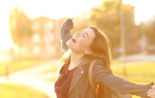 مشاور روانشناسی فردی کمک میکند تا افراد به عزت نفس بالاتری دست یابند