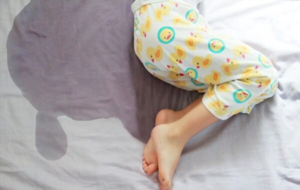 اختلال ادرار در کودکان