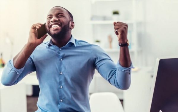 یک مشاور تحصیلی خوب علاوه بر آنالیز تحصیلی، انگیزه فردی شخص را نیز بالا می برد