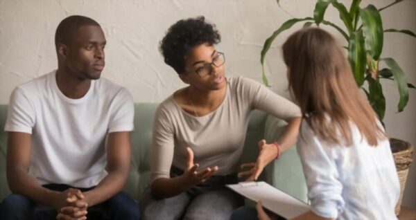 مشاوره قبل از ازدواج فرصتی برای شناخت عمیق تر از هم