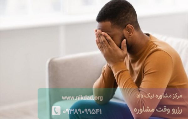 سردرد میتواند یکی از نشانه های افسردگی در افراد باشد